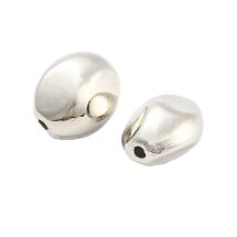 Synteettinen helmi kulmikas jyvä platinanvärinen n. 7x6mm n. 20 kpl